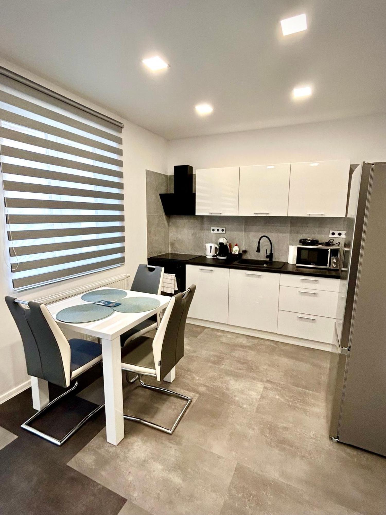 Apartmany Premium Se Soukromym Parkovanim Česká Lípa Εξωτερικό φωτογραφία
