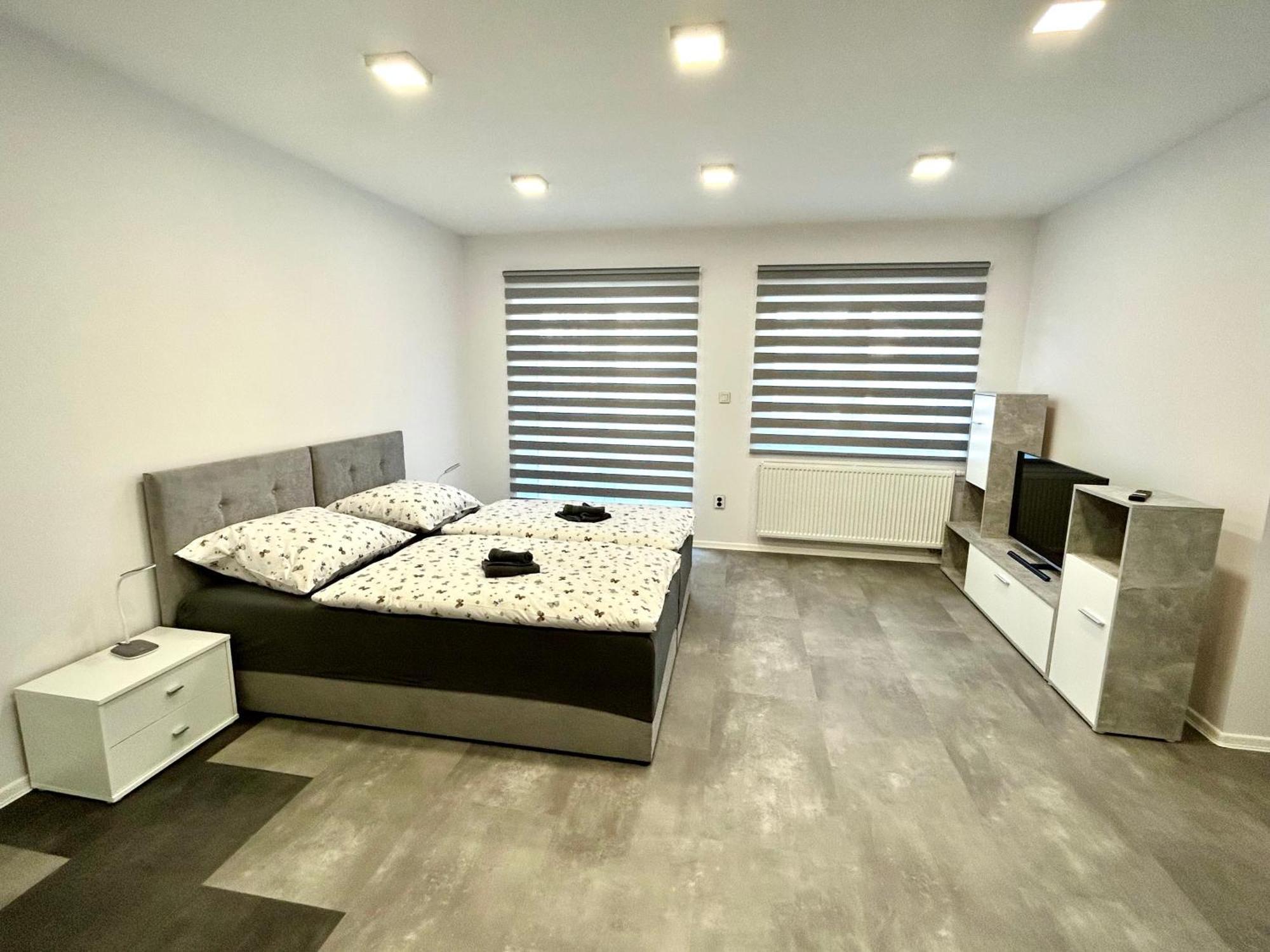 Apartmany Premium Se Soukromym Parkovanim Česká Lípa Εξωτερικό φωτογραφία