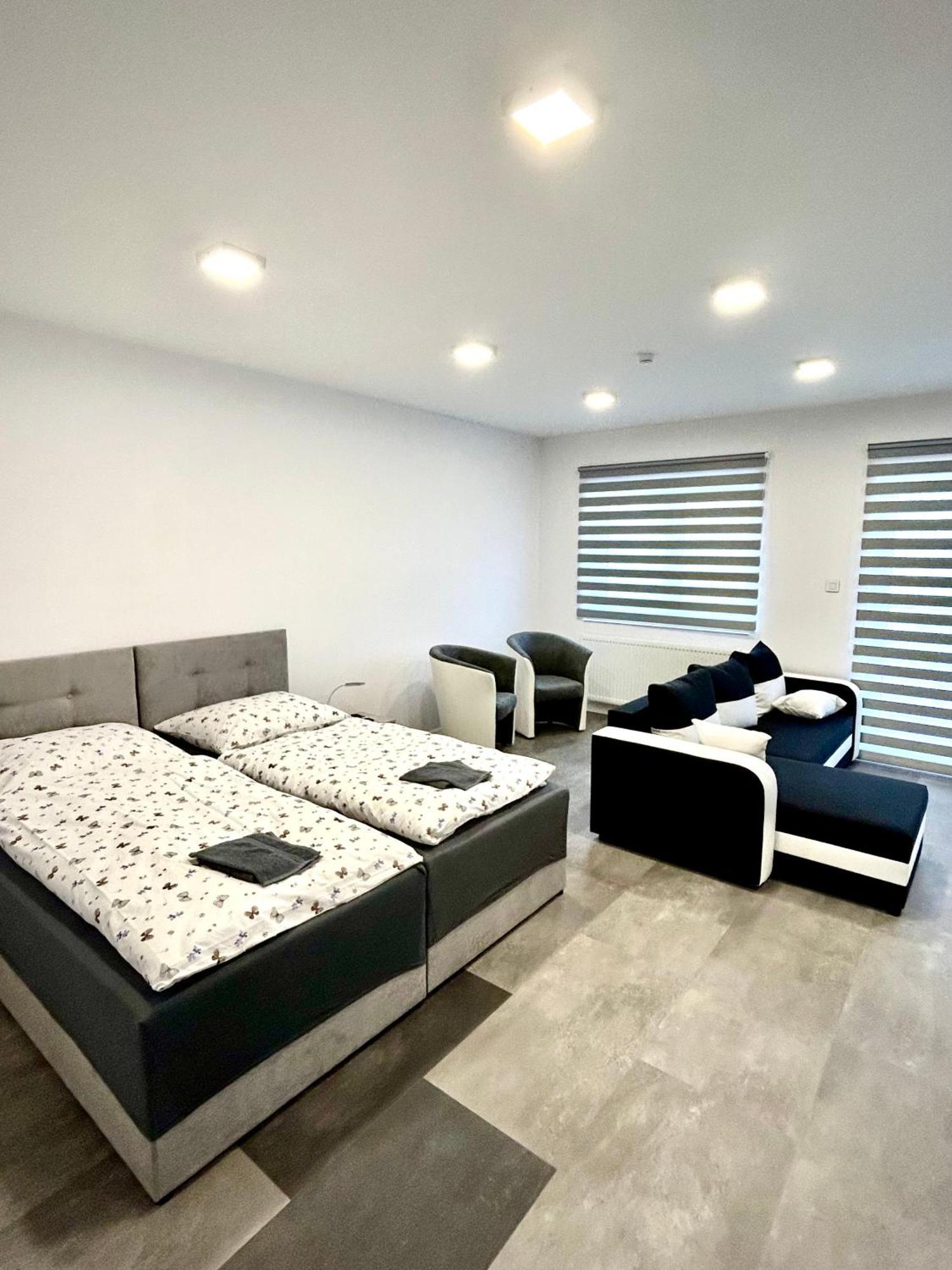 Apartmany Premium Se Soukromym Parkovanim Česká Lípa Εξωτερικό φωτογραφία
