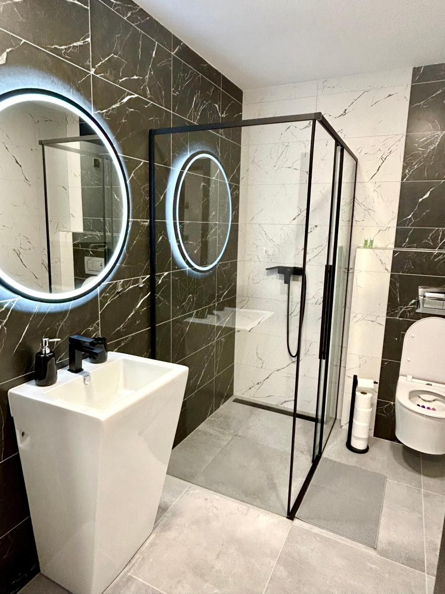 Apartmany Premium Se Soukromym Parkovanim Česká Lípa Εξωτερικό φωτογραφία