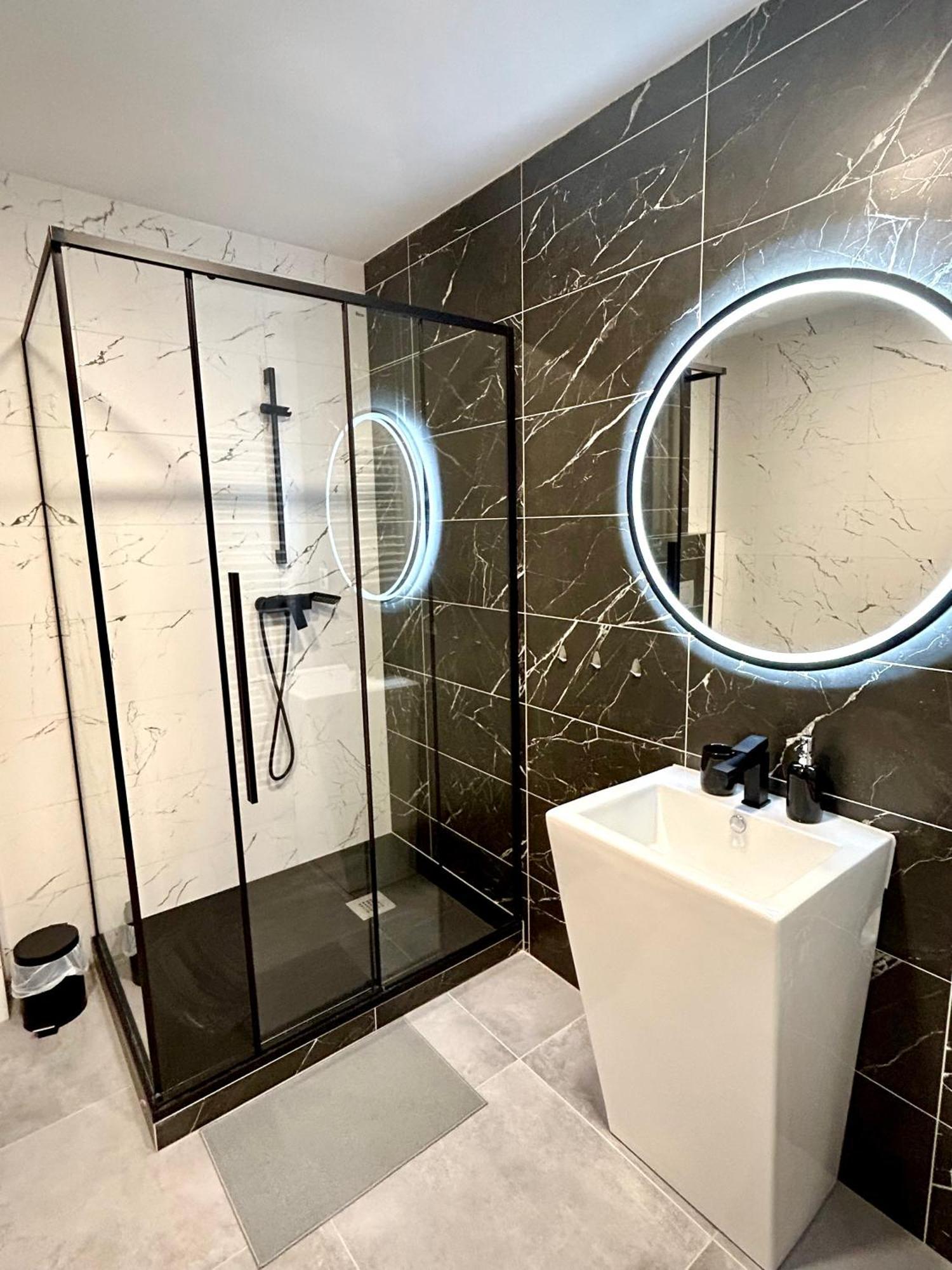 Apartmany Premium Se Soukromym Parkovanim Česká Lípa Εξωτερικό φωτογραφία